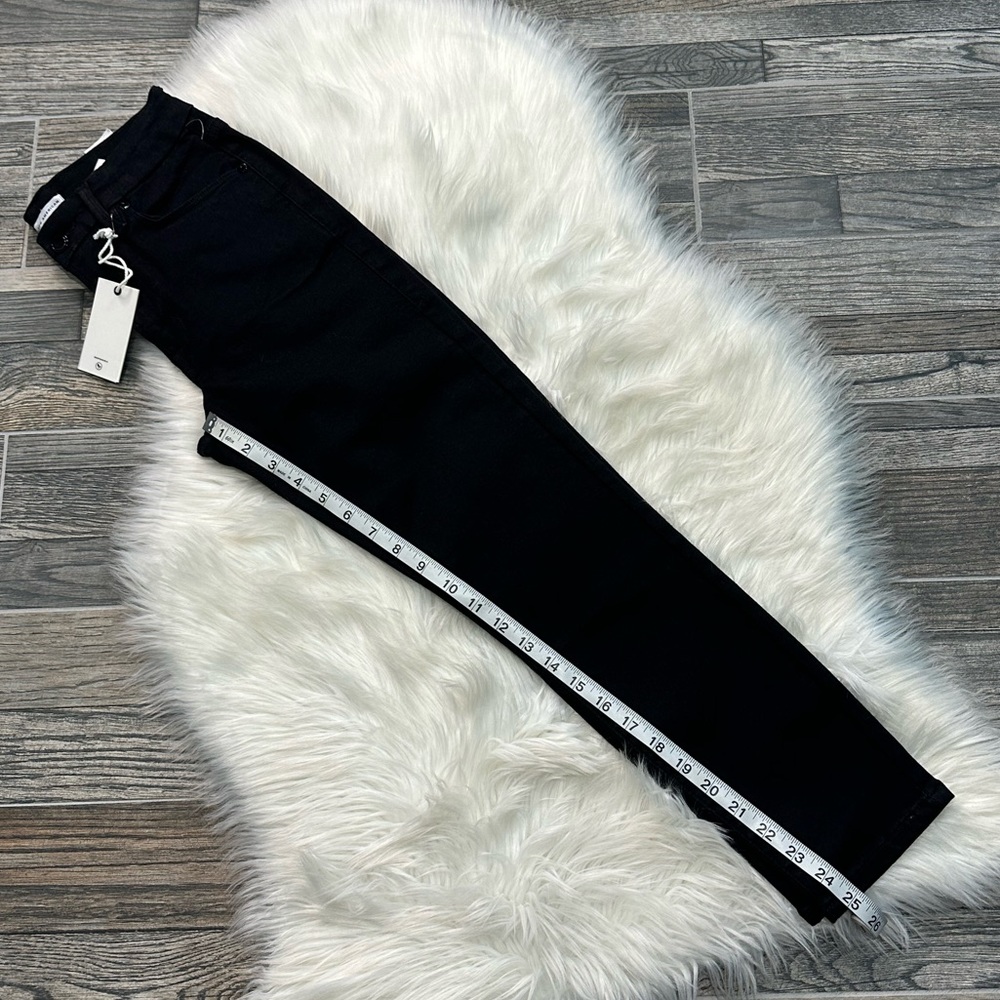 NWT Good American Petite Skinny Jeans in Black Size 6-12 - Picture 7 of 10